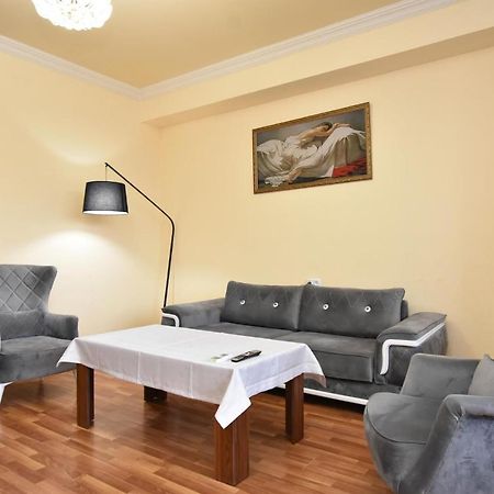 Teryan 68/3 2 Apartment Ереван Екстериор снимка